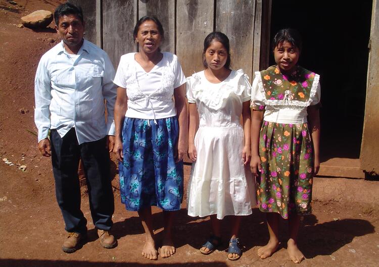 Familia Familia